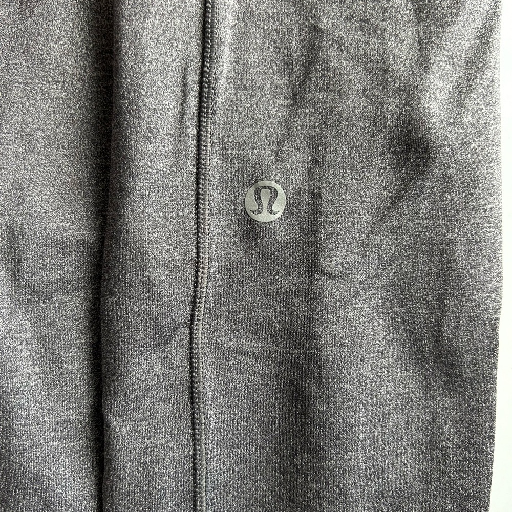 grey lululemon leggings